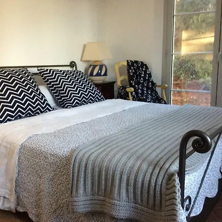 Le Mas Amore Bed & Breakfast *